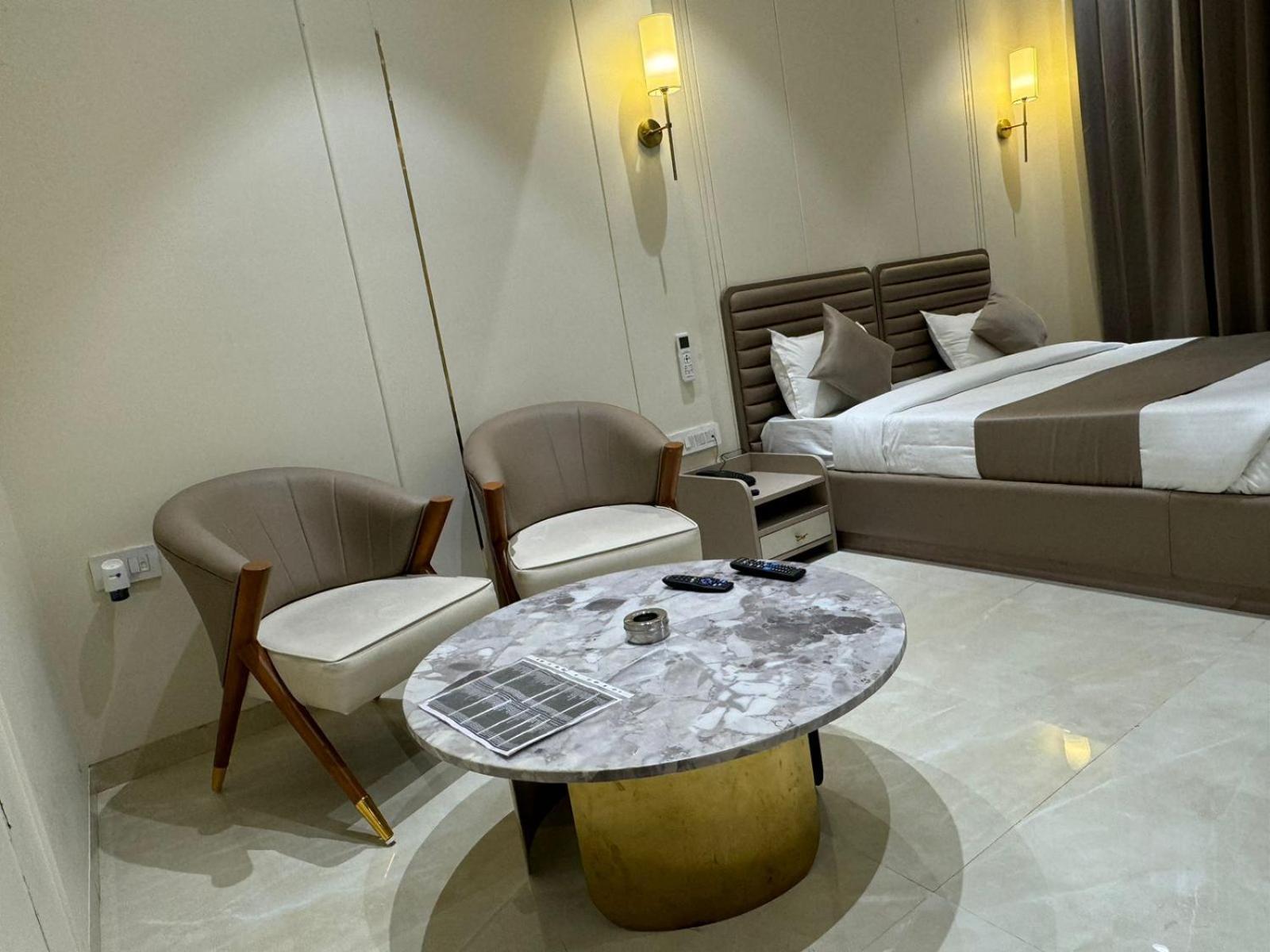 Hotel Fortune Inn Bhopal Extérieur photo